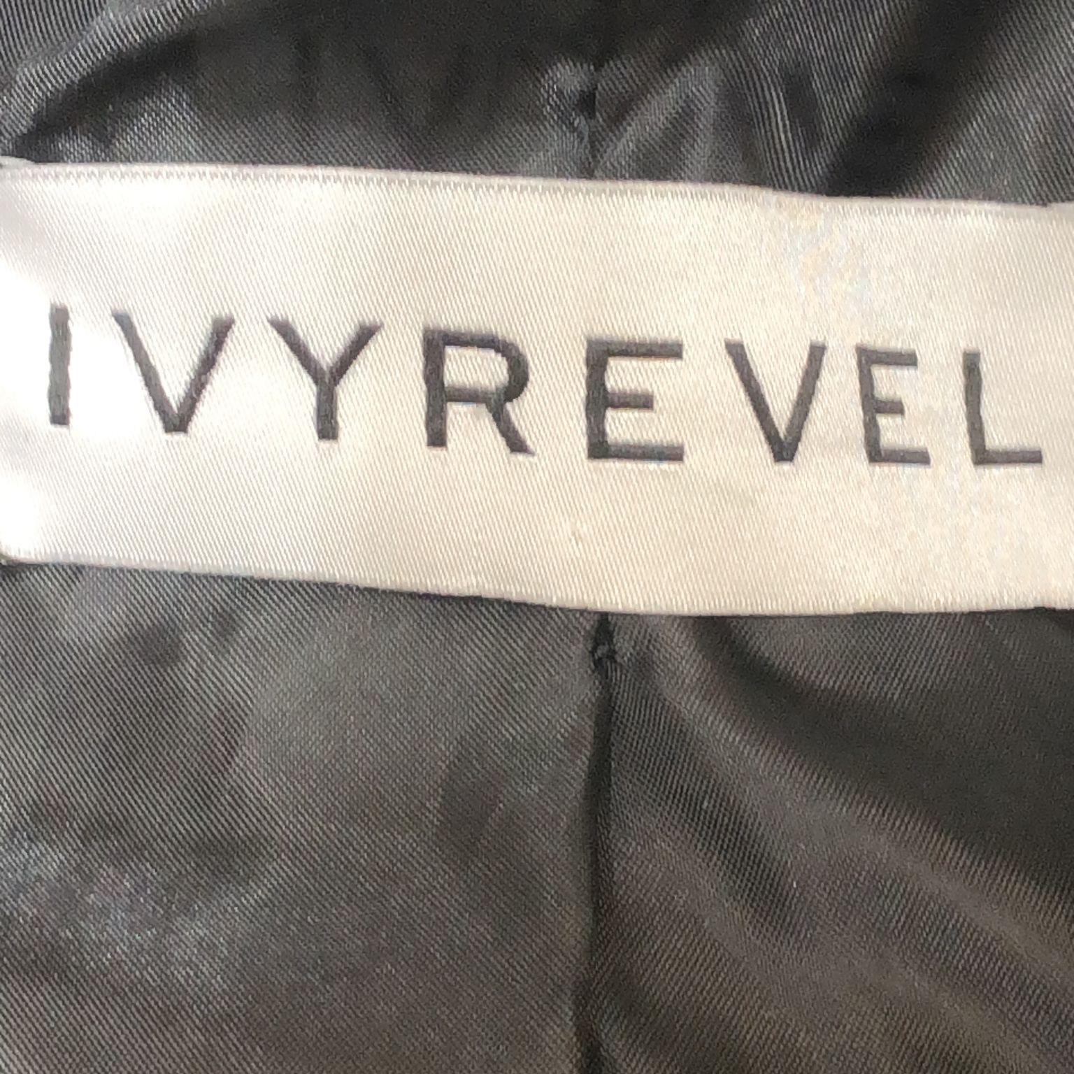 Ivyrevel