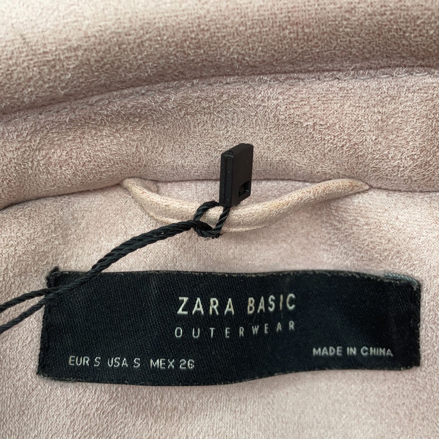 Zara Basic