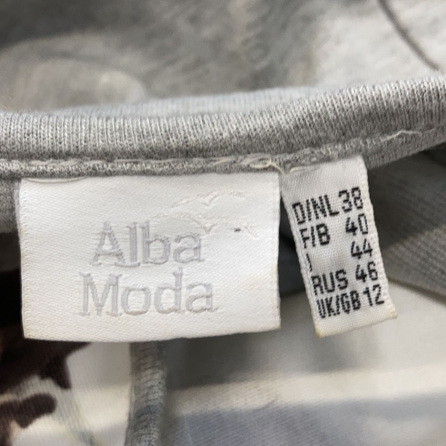 Alba Moda