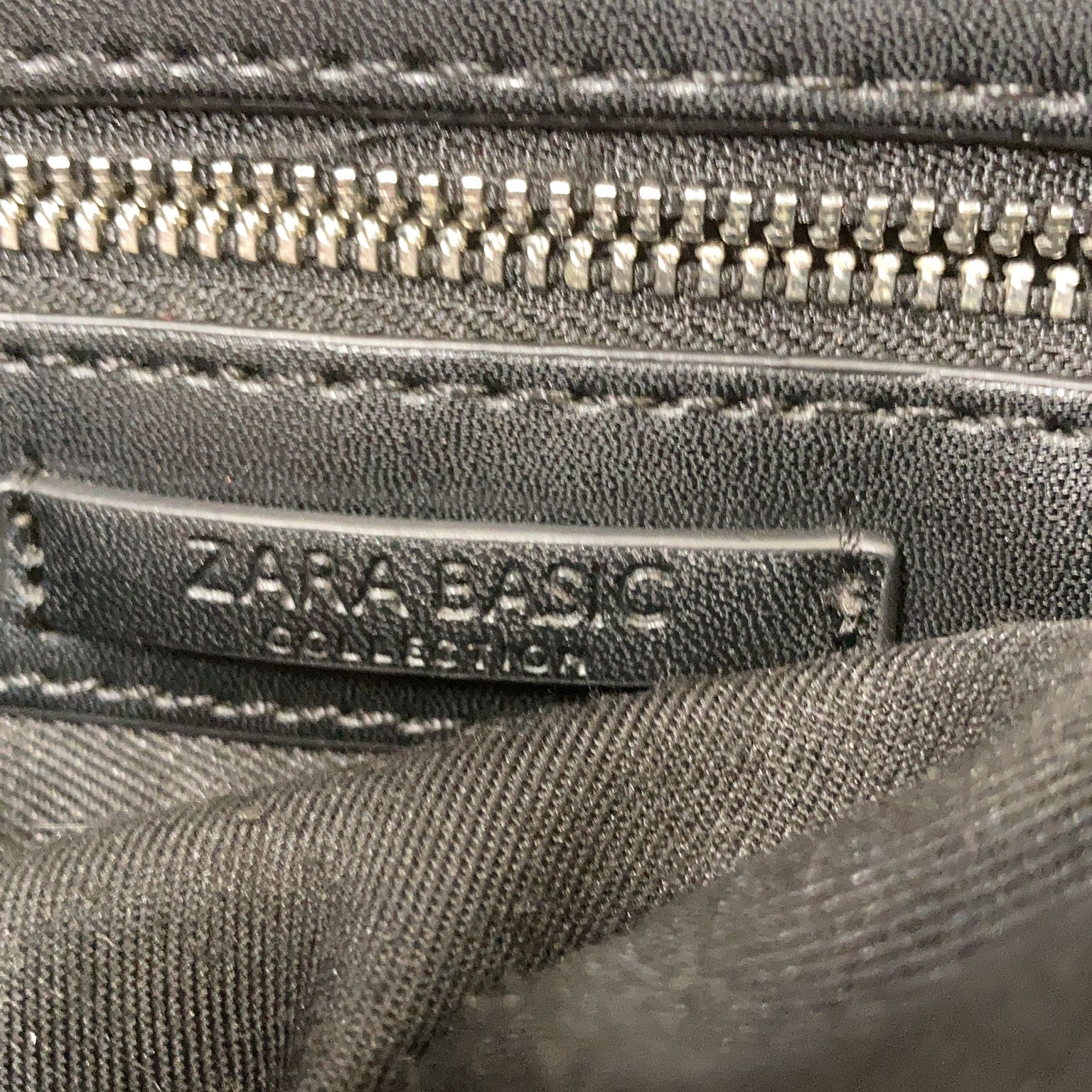 Zara Basic