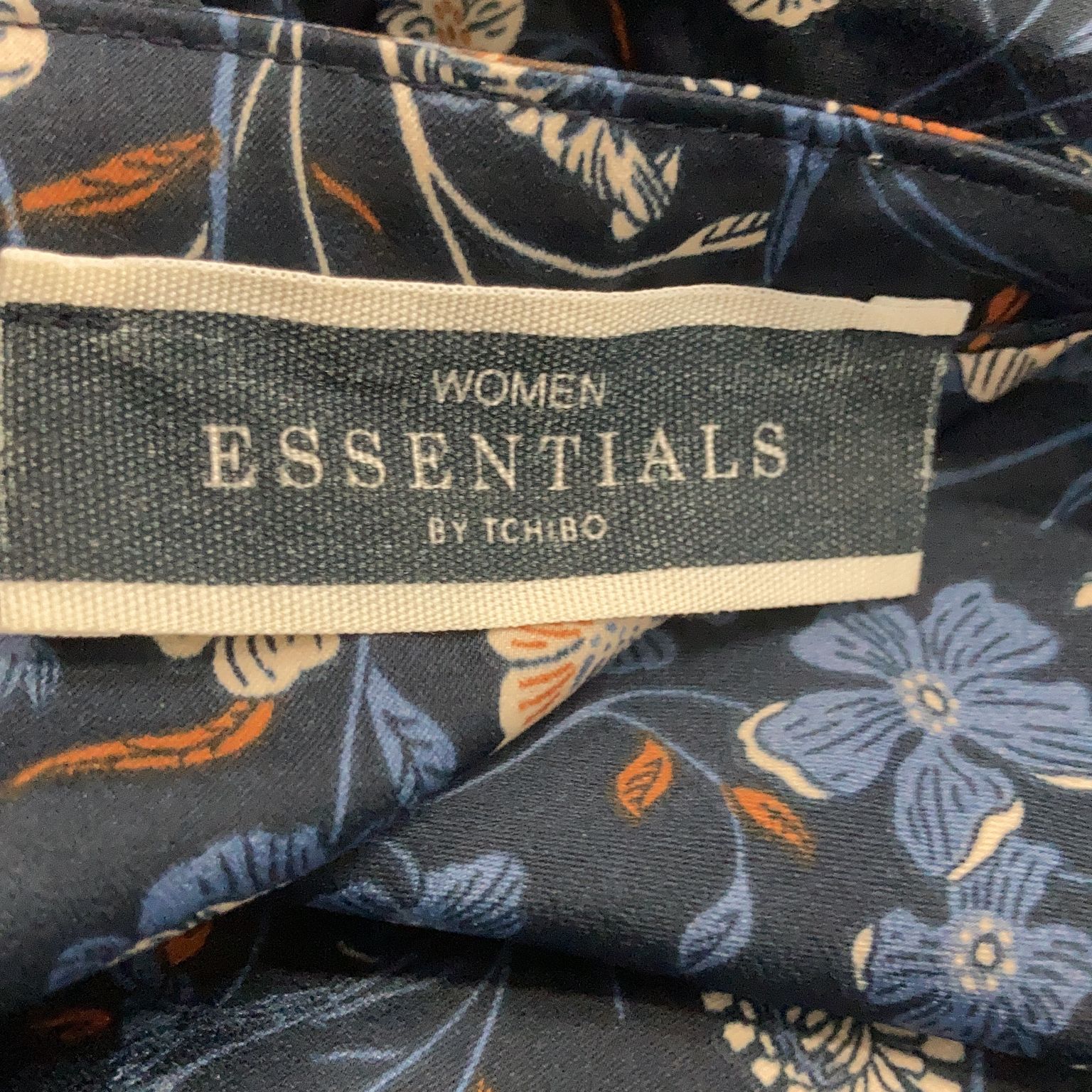 Women Essentials by Tchibo