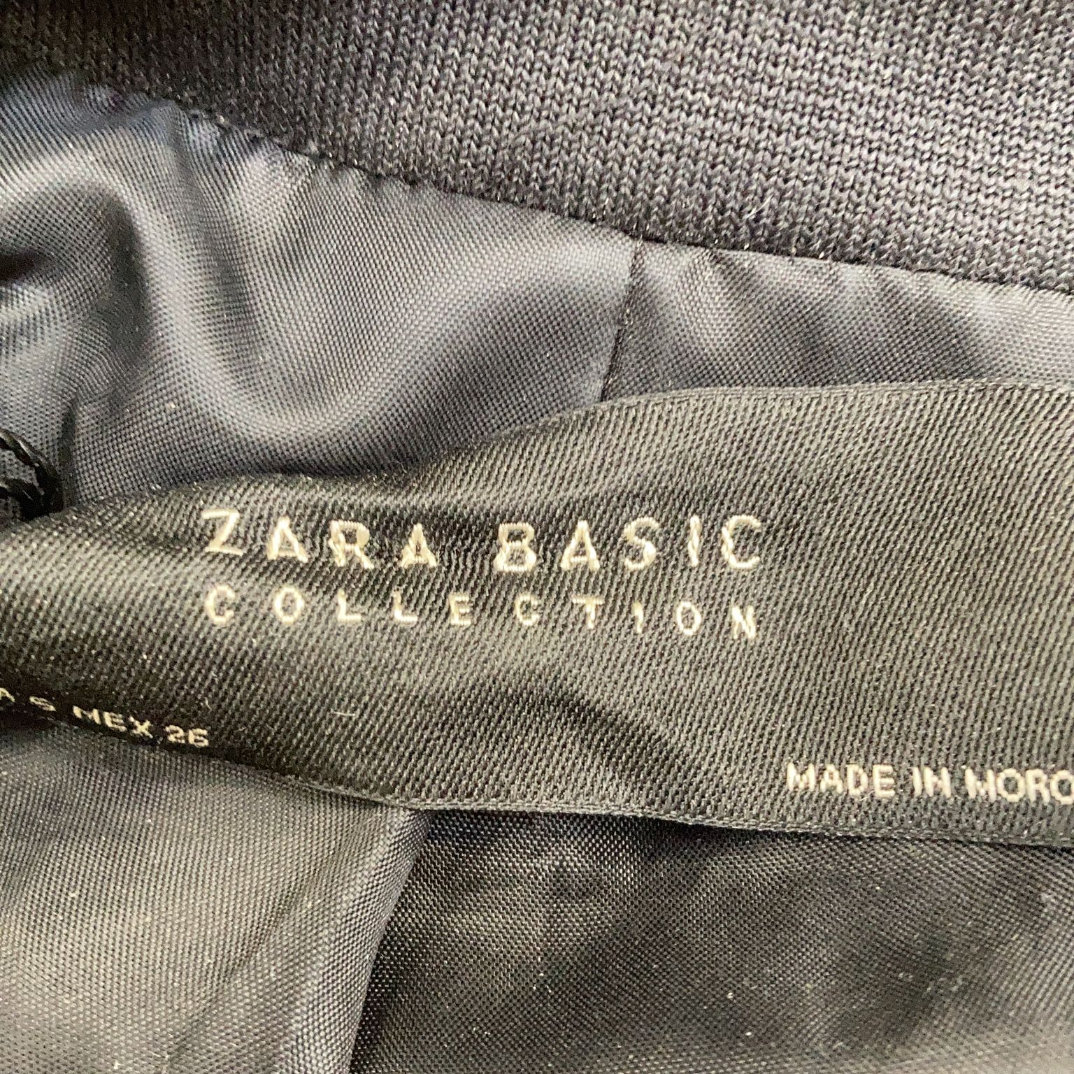 Zara Basic