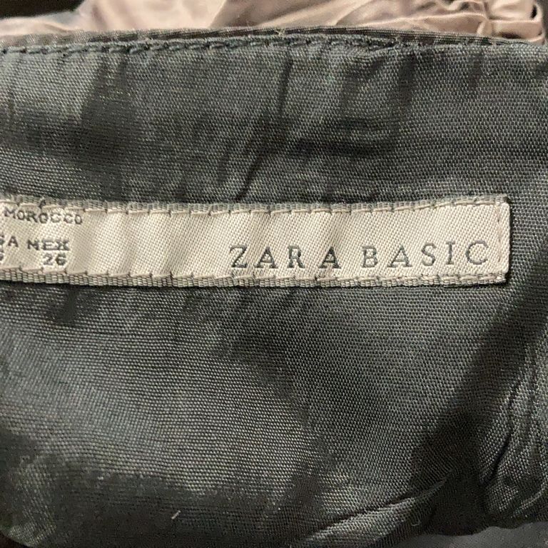 Zara Basic