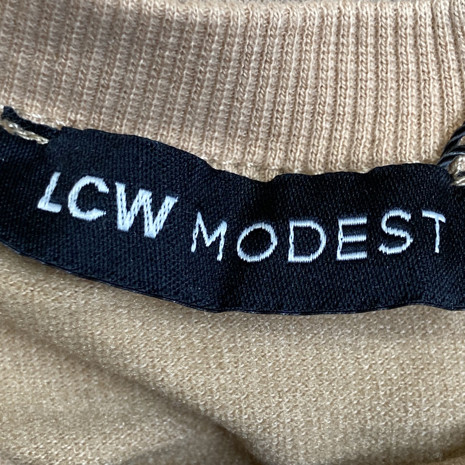 LCW Modest