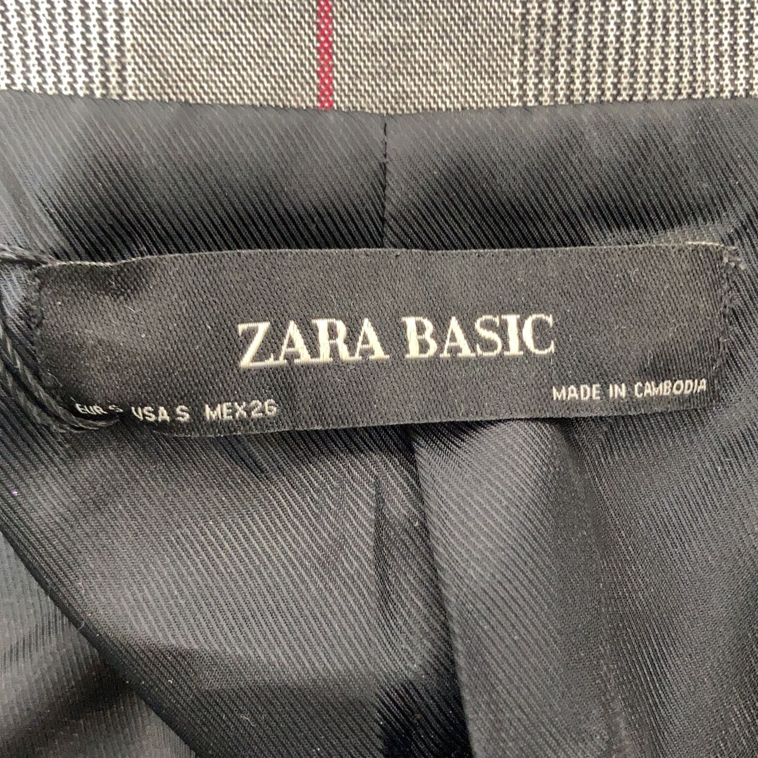 Zara Basic