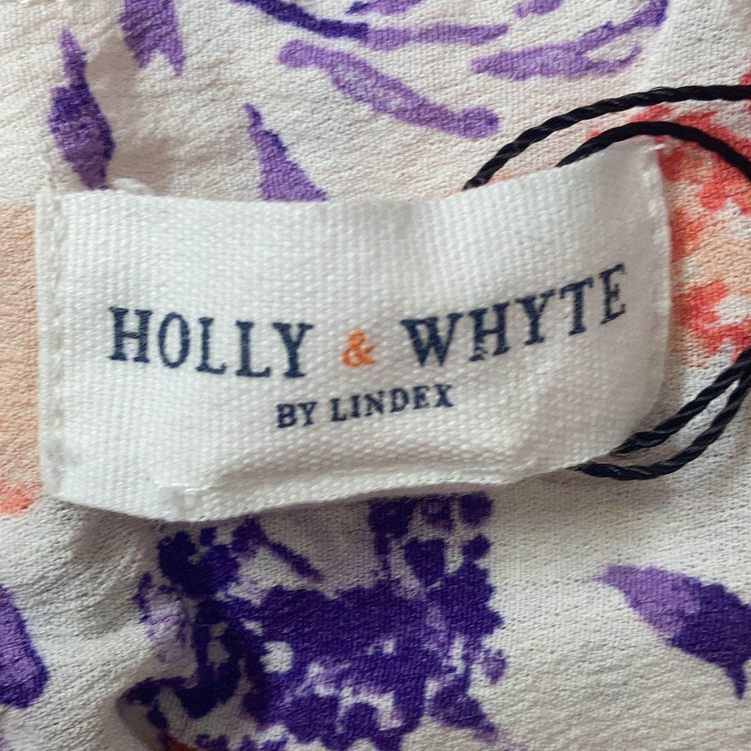 Holly  Whyte by Lindex