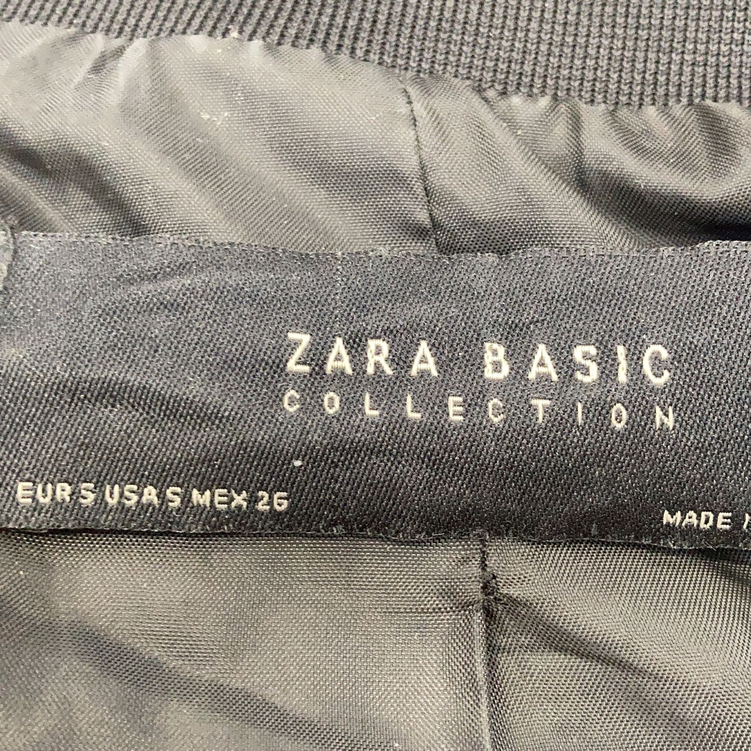 Zara Basic