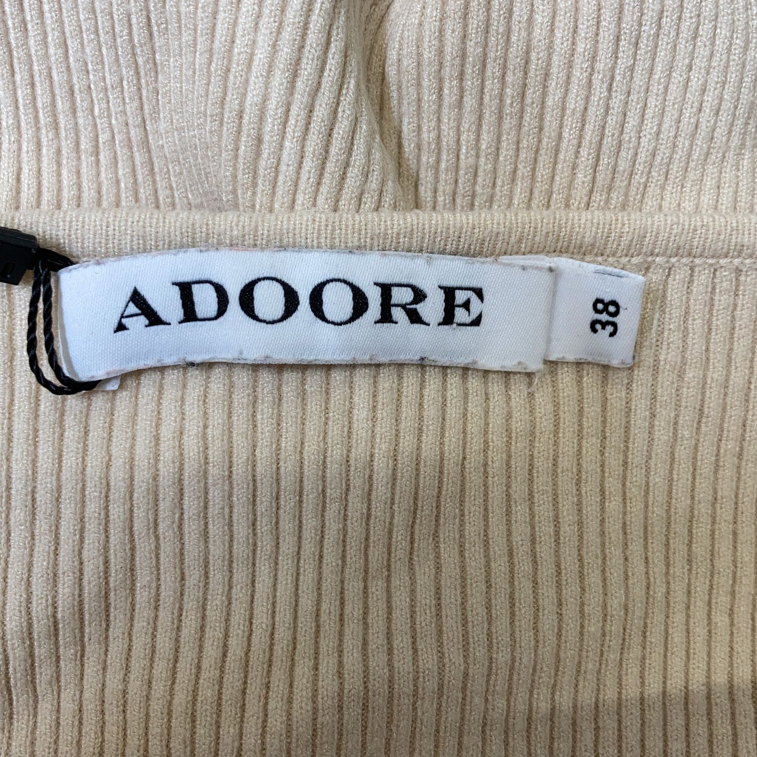 Adoore