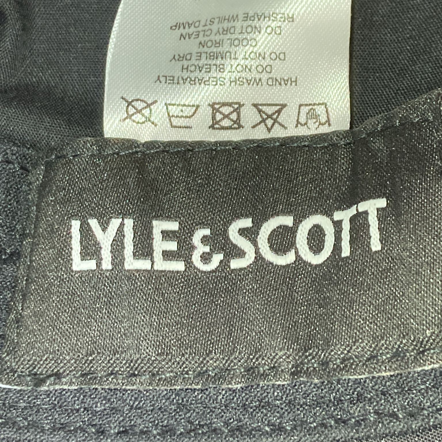 Lyle  Scott