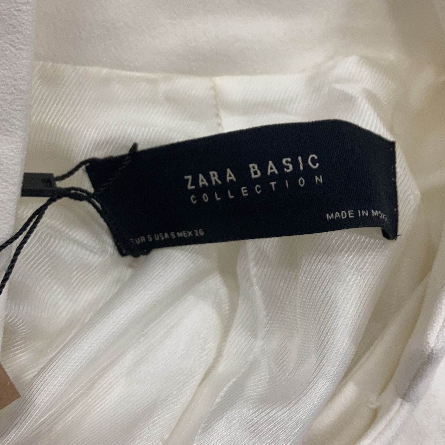 Zara Basic