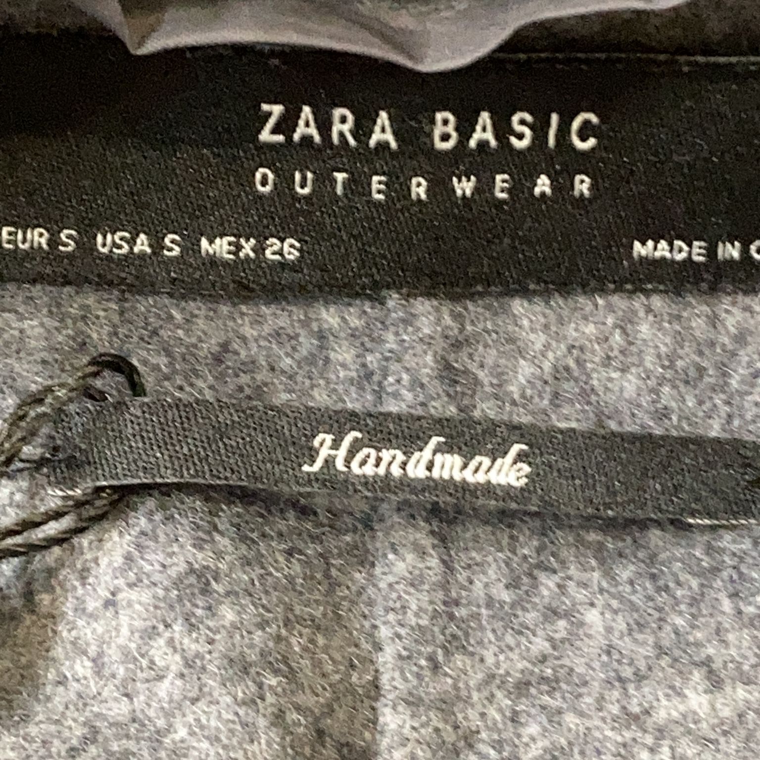 Zara Basic