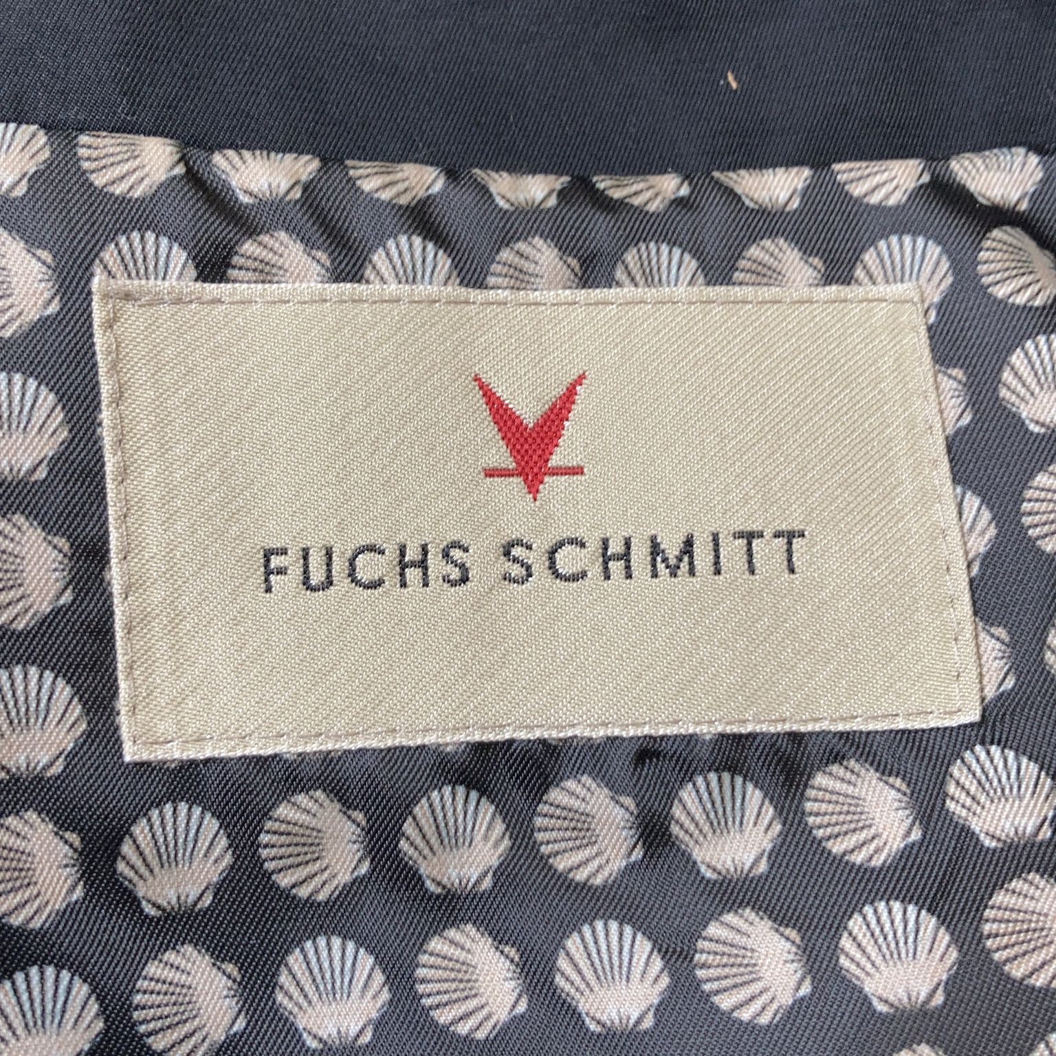 Fuchs Schmitt