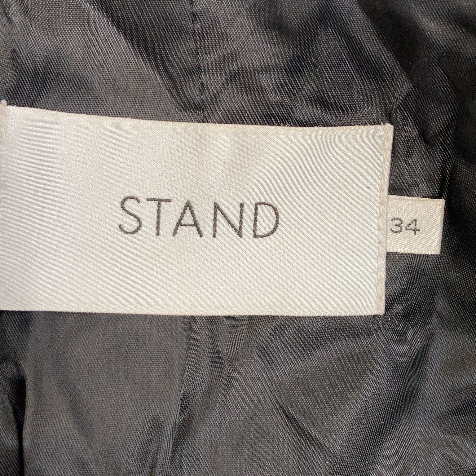 Stand