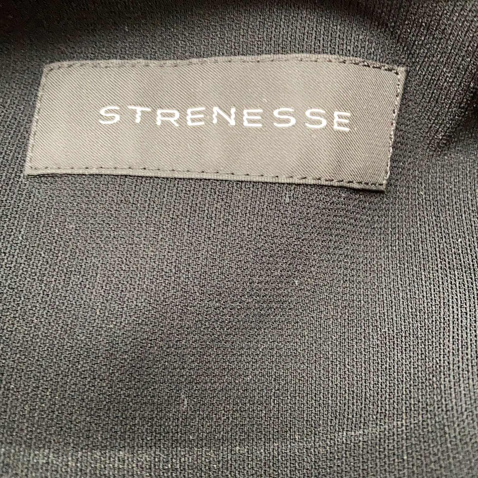 Strenesse