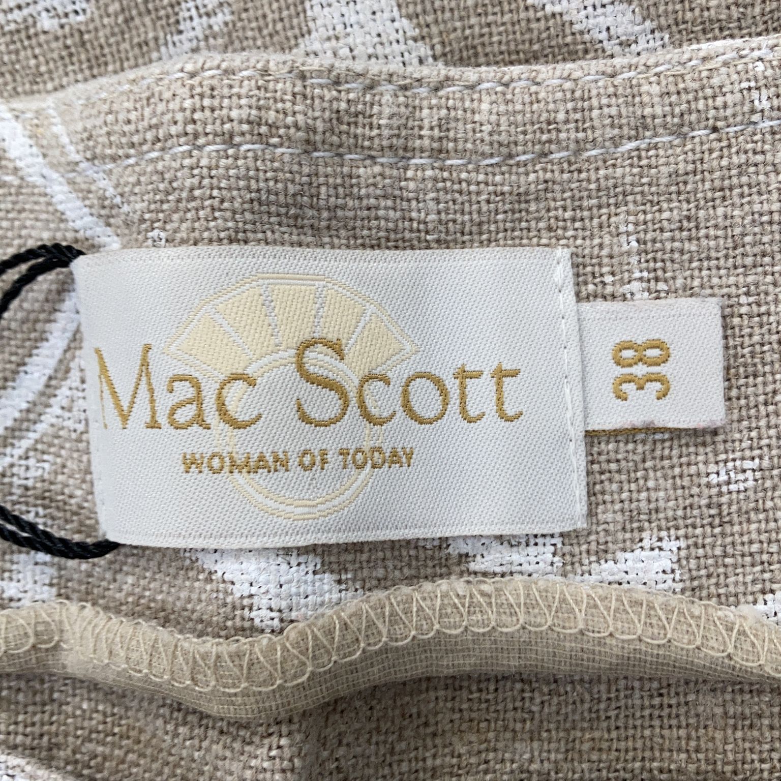 Mac Scott