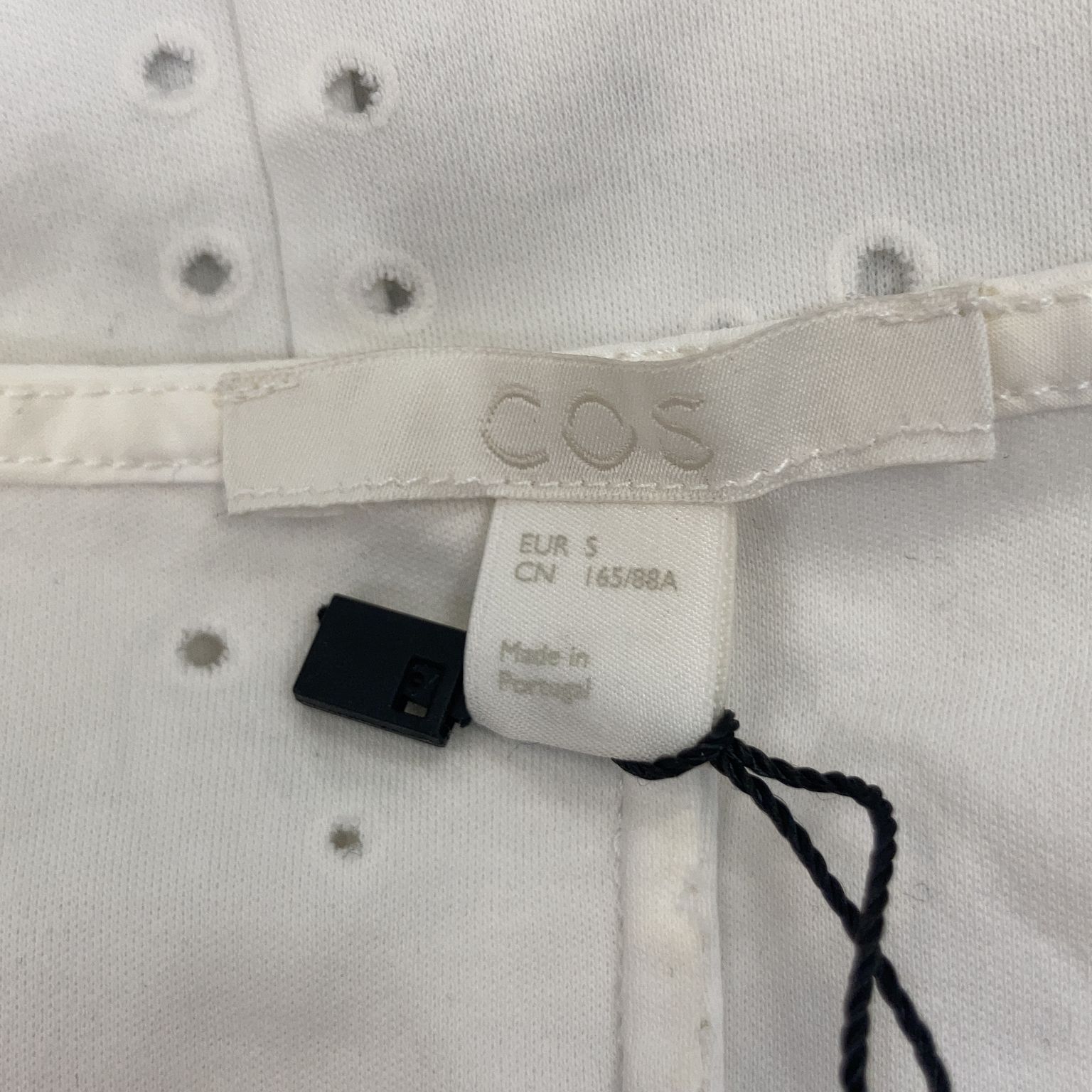 COS