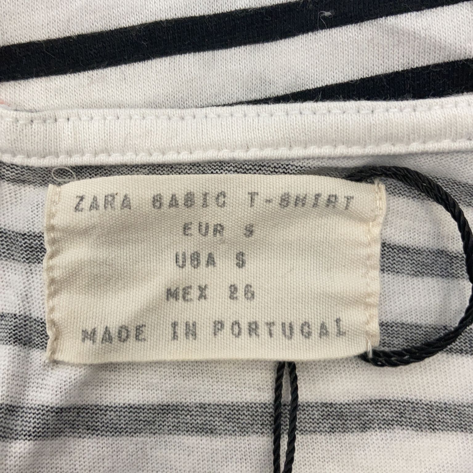 Zara Basic