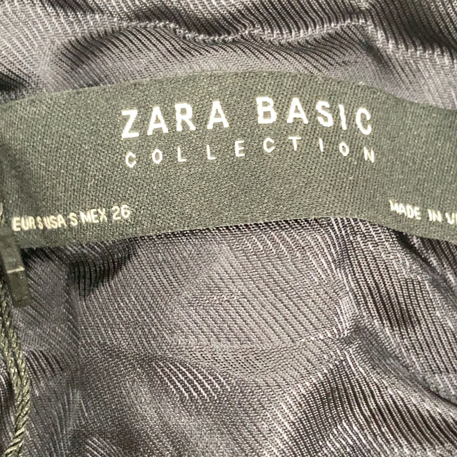 Zara Basic