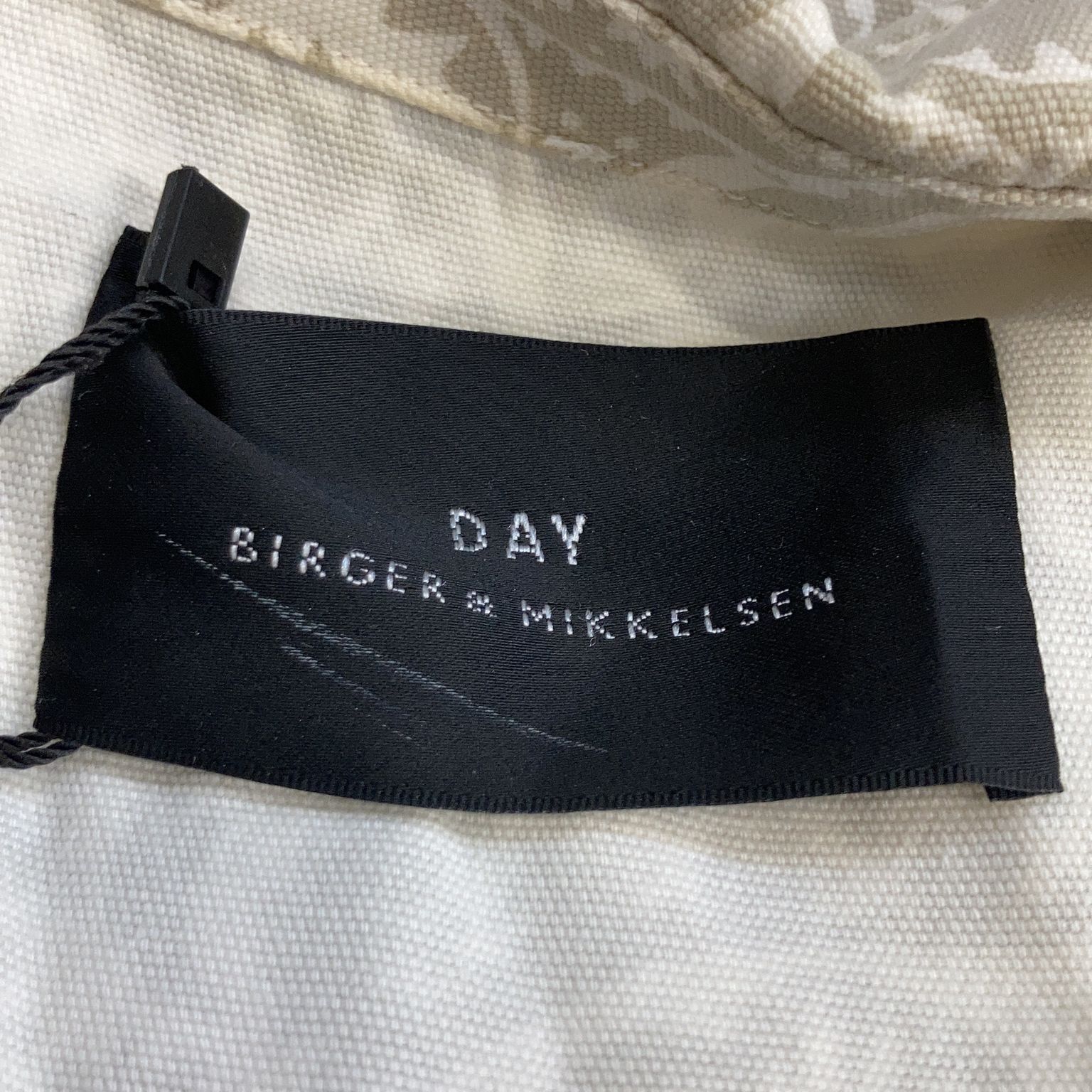 DAY Birger et Mikkelsen