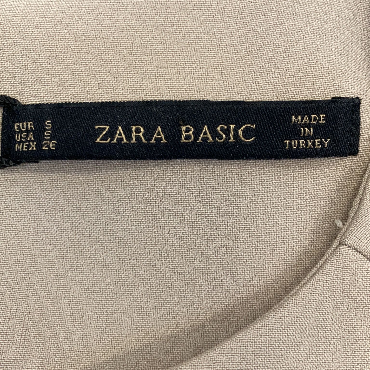 Zara Basic