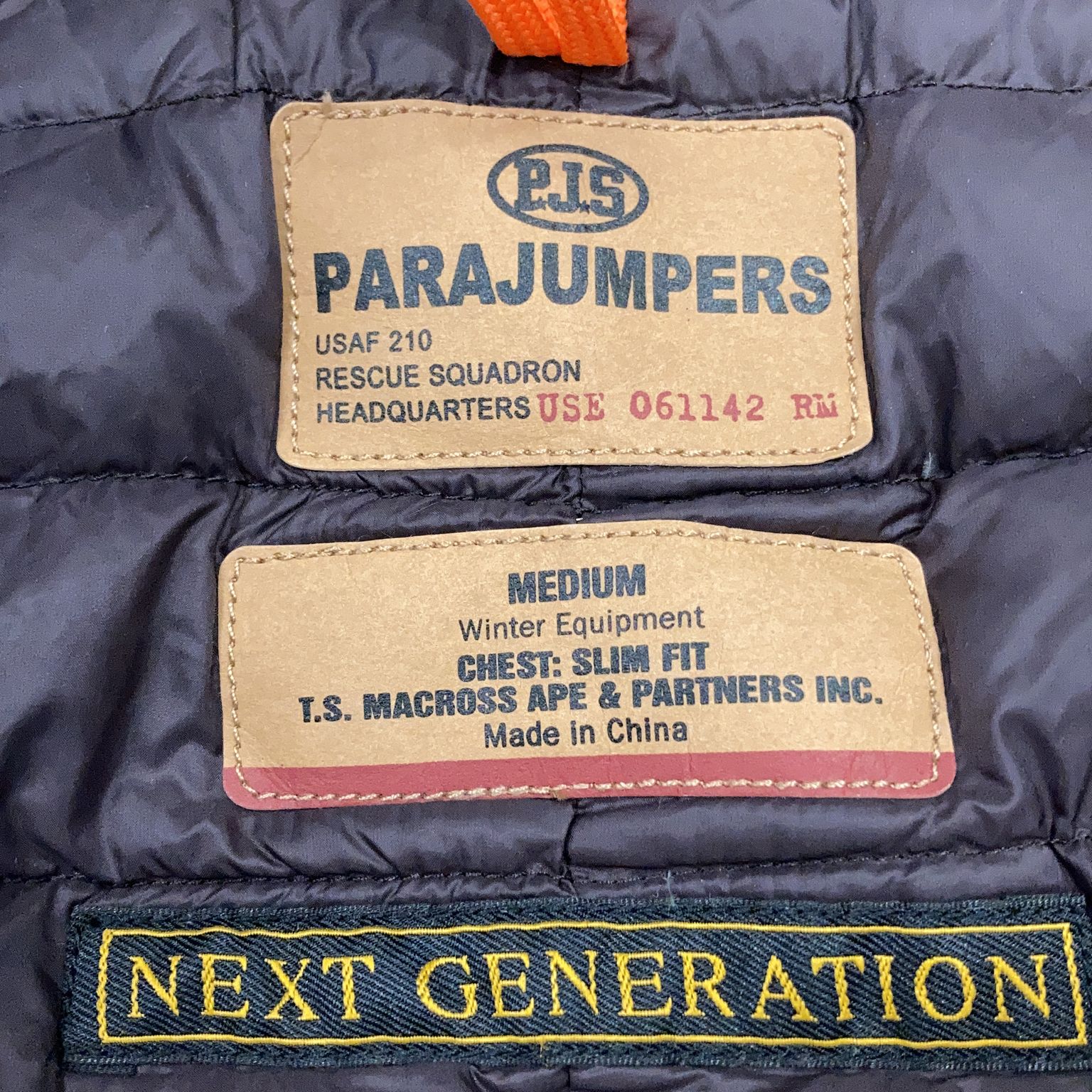 Parajumpers