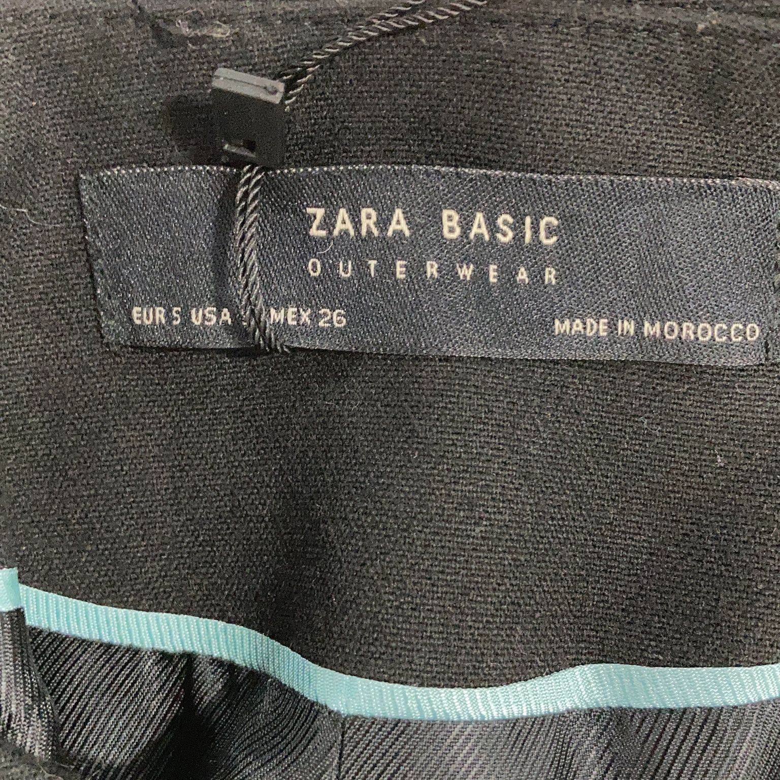 Zara Basic