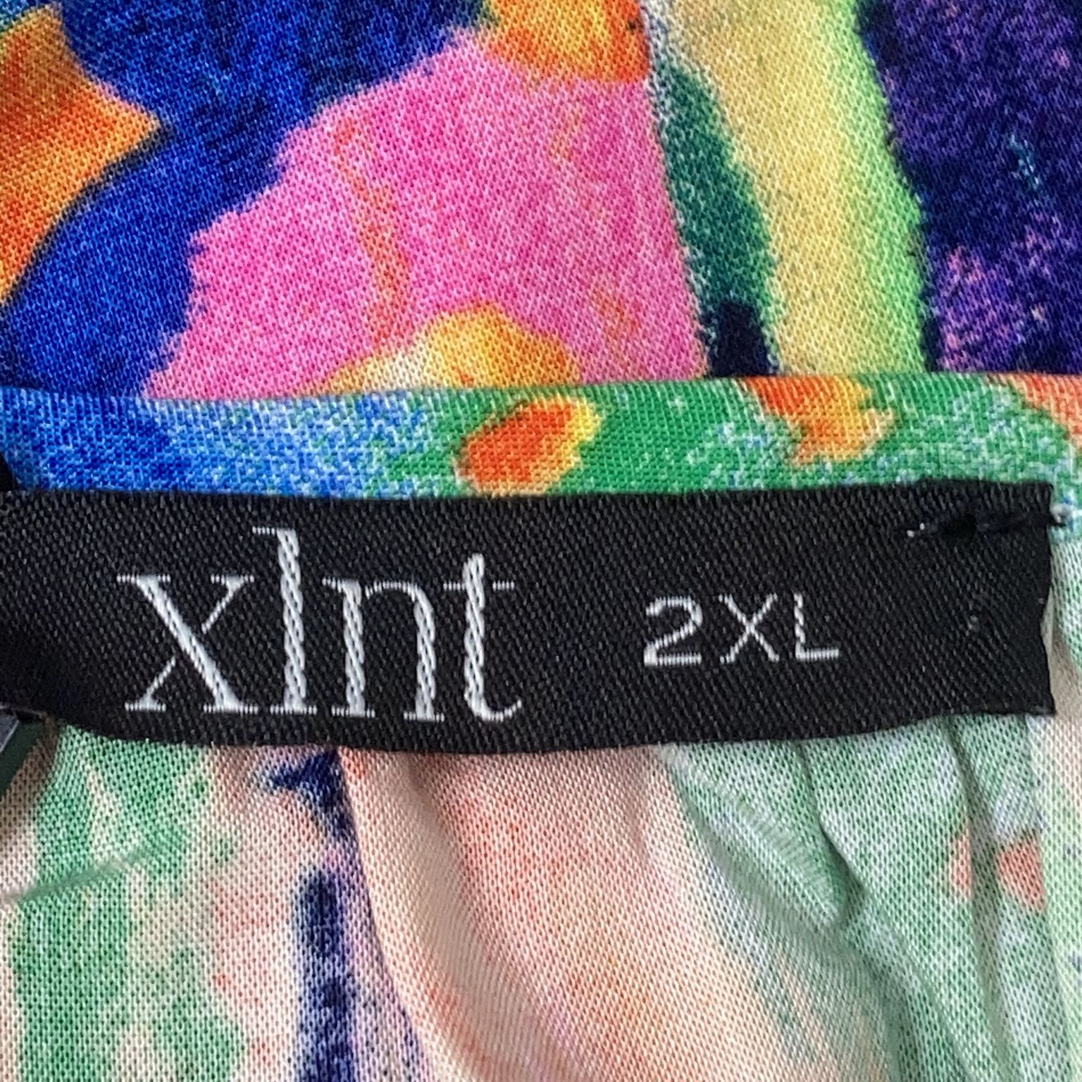 XLNT Woman