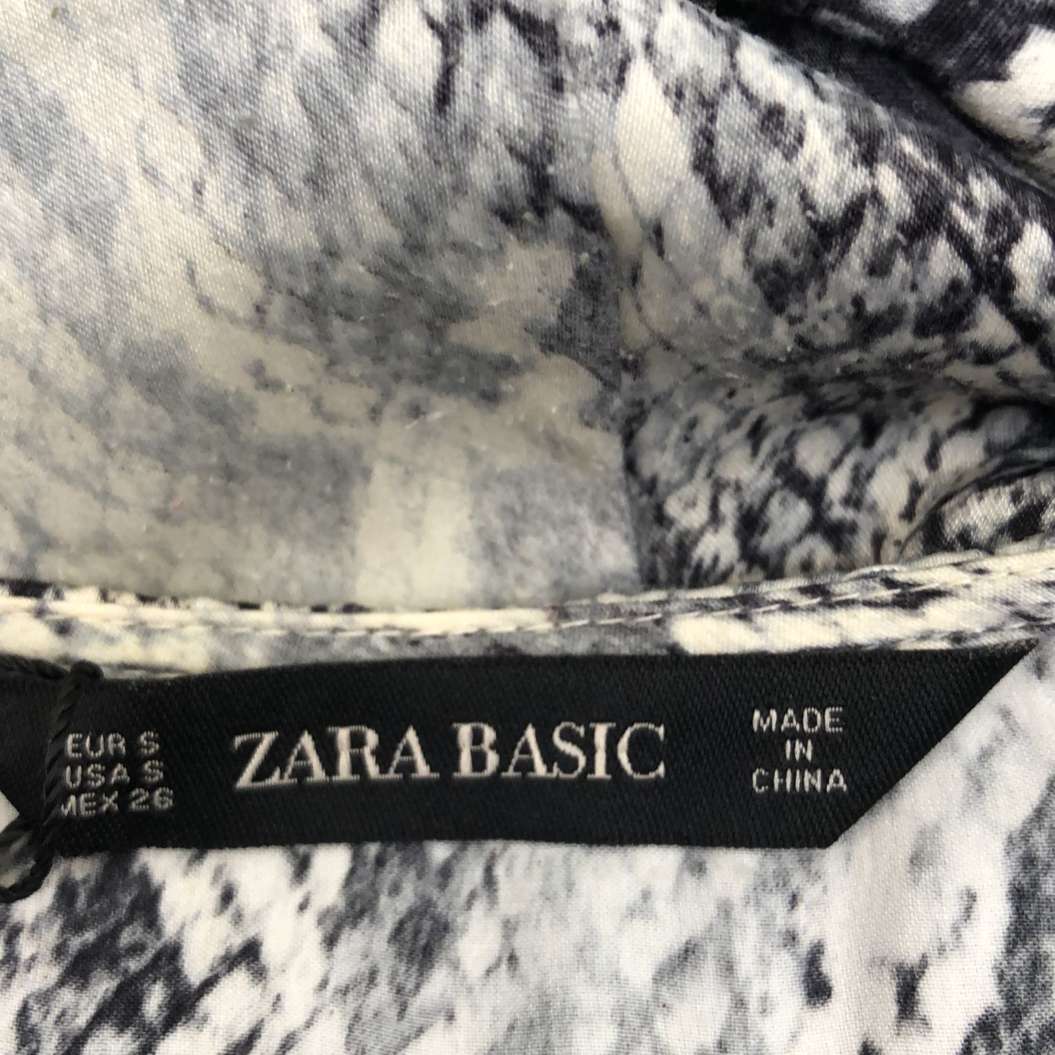 Zara Basic