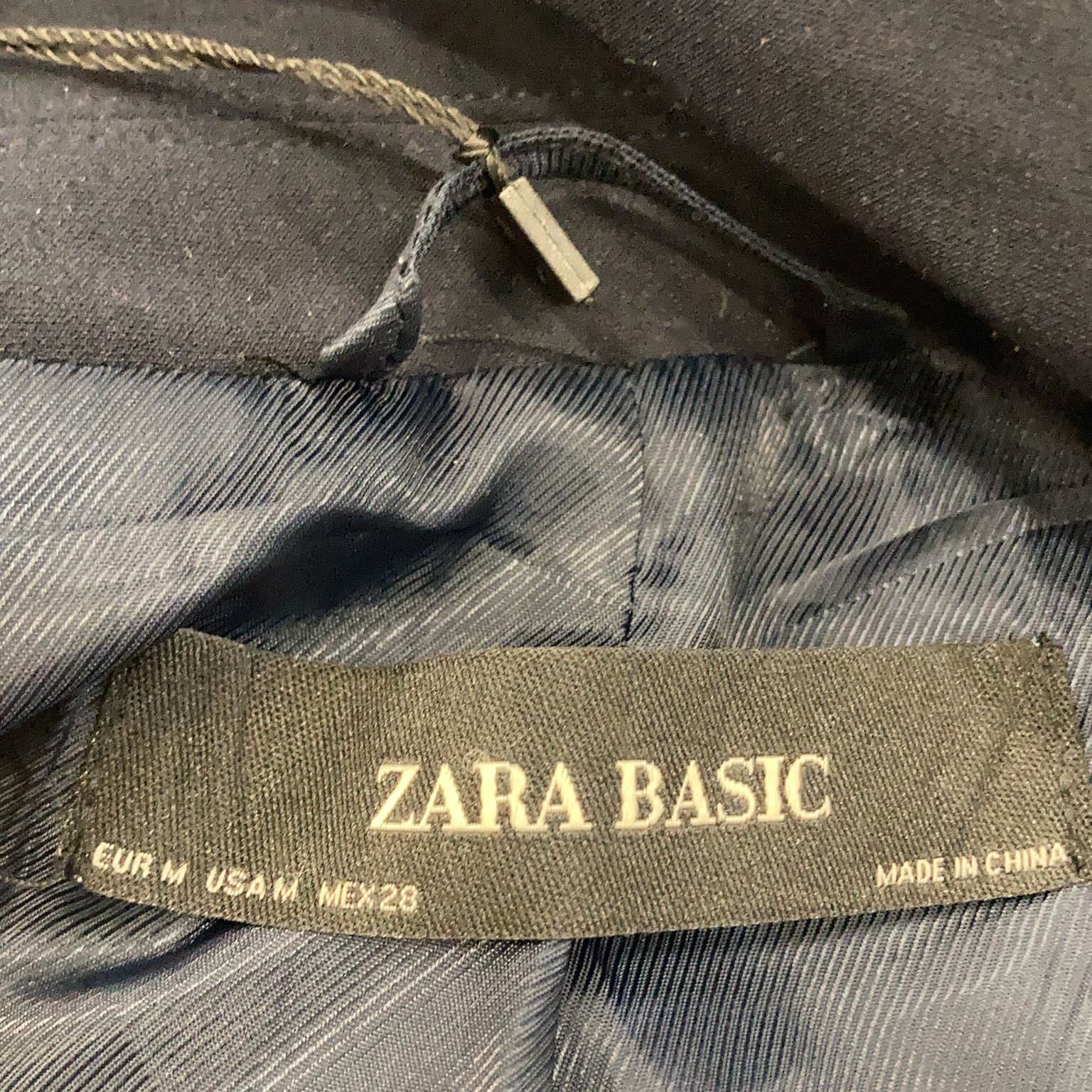 Zara Basic