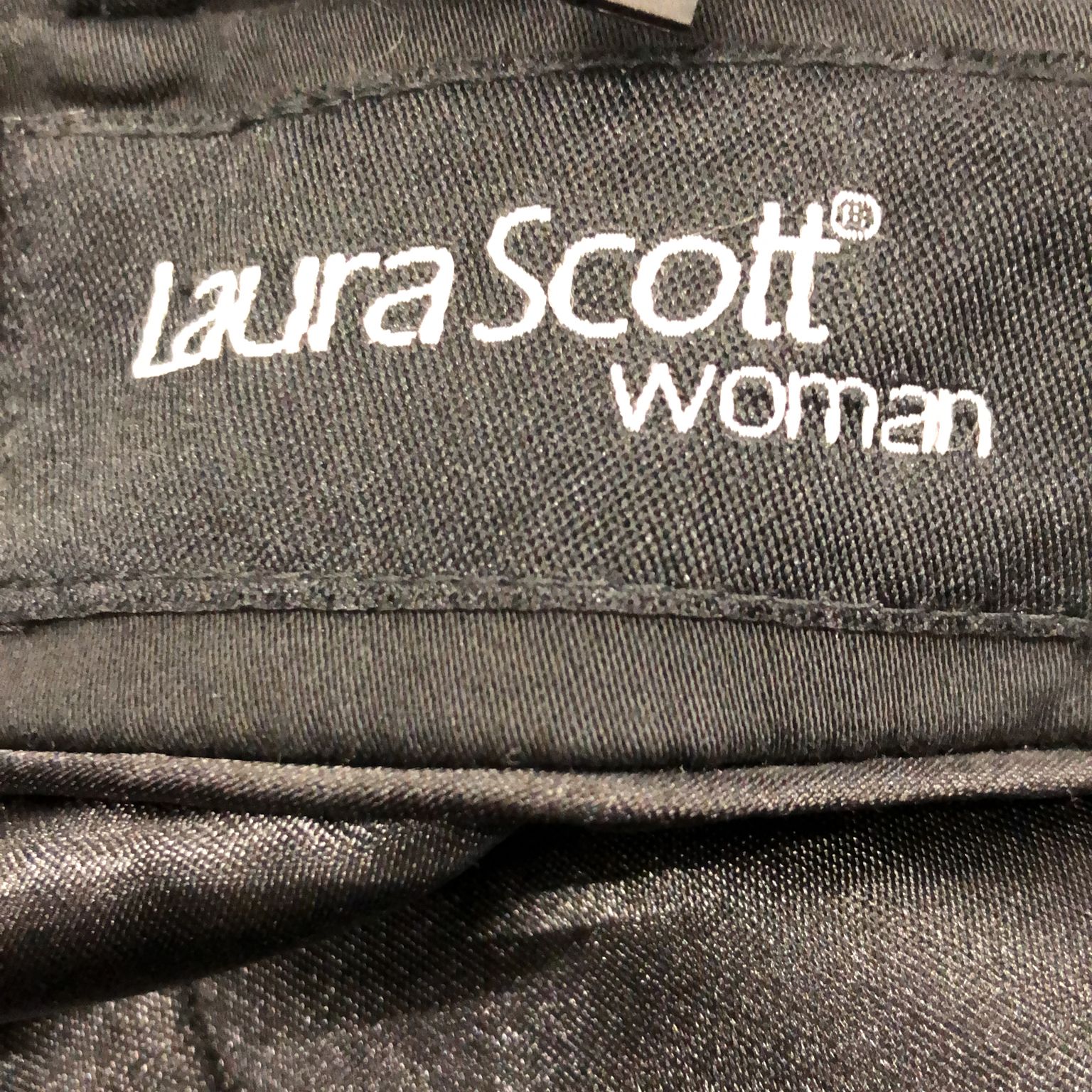 Laura Scott