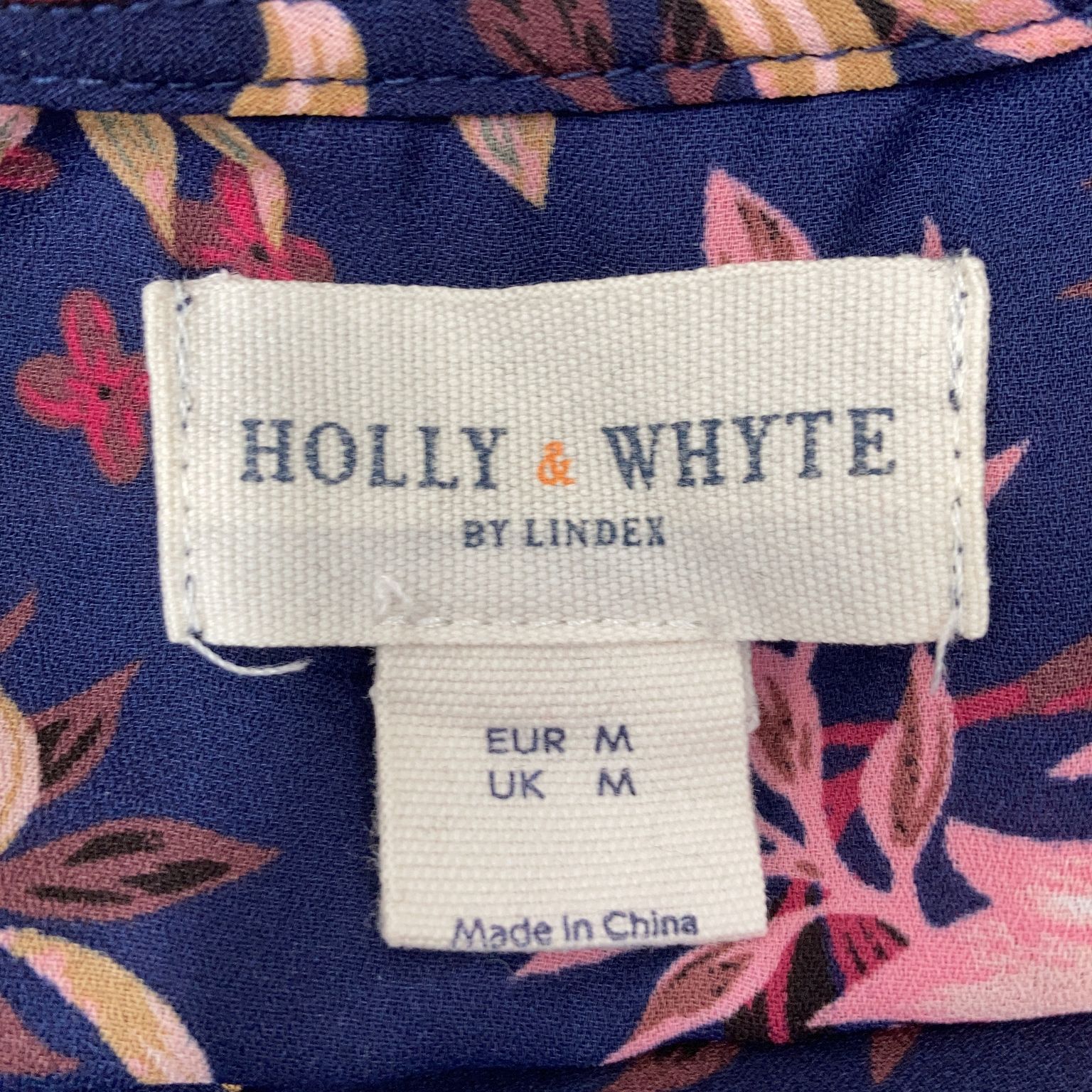 Holly  Whyte by Lindex