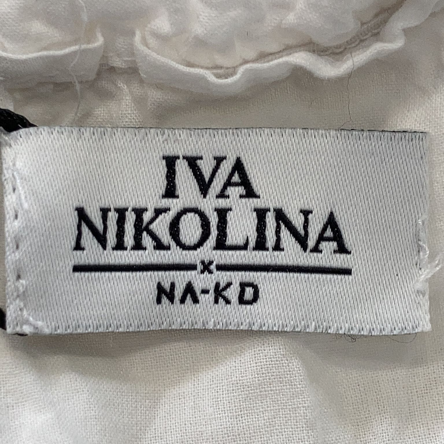 Iva Nikolina x NA-KD