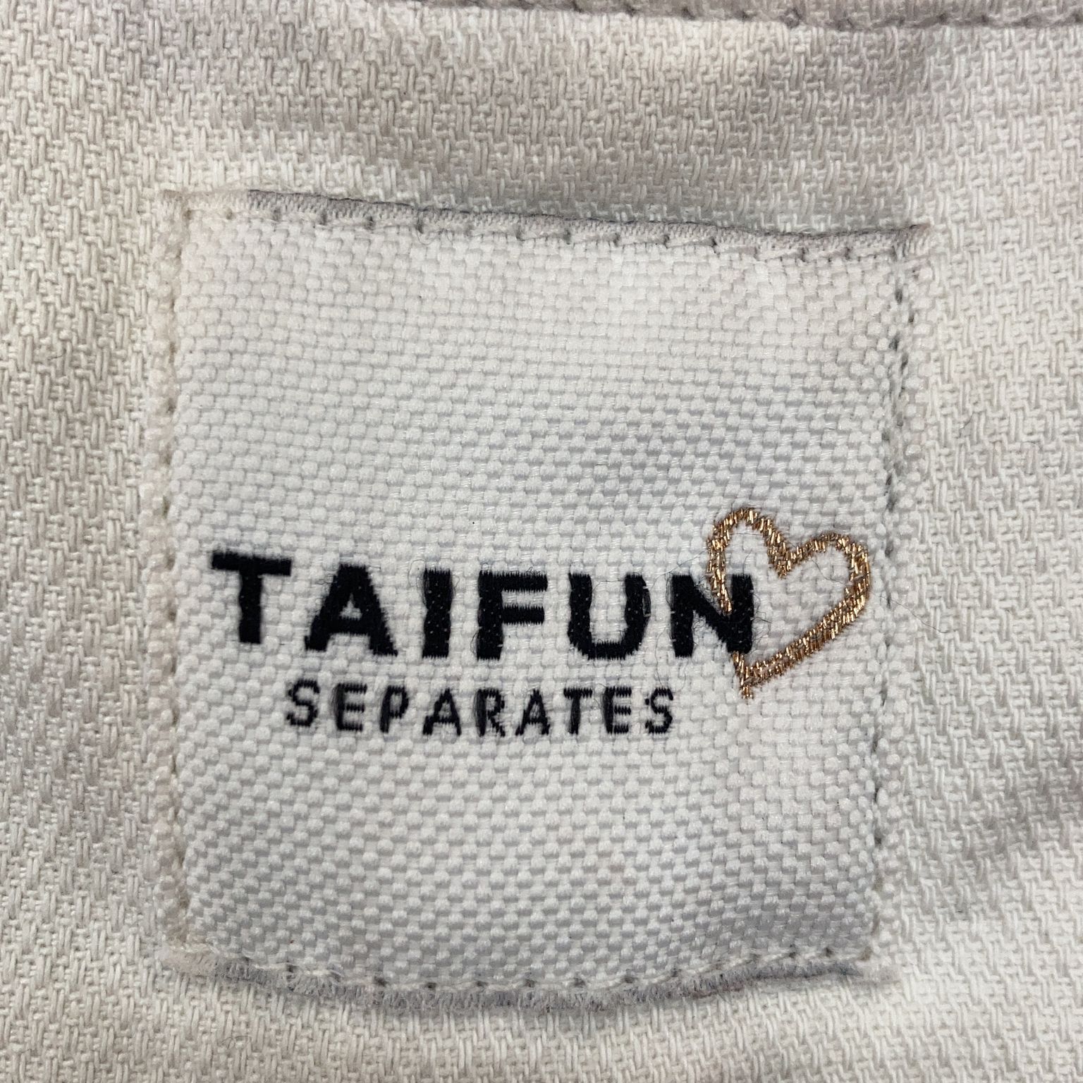 Taifun Separates