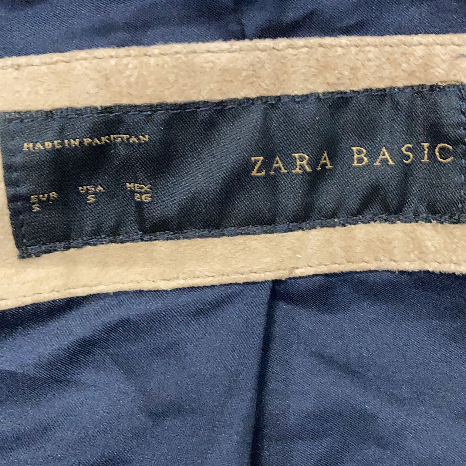 Zara Basic