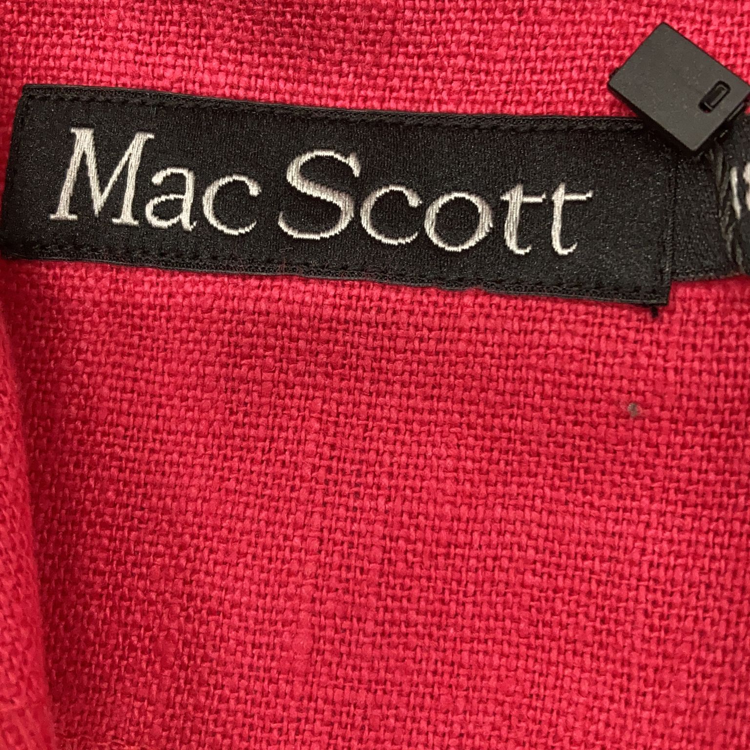 Mac Scott