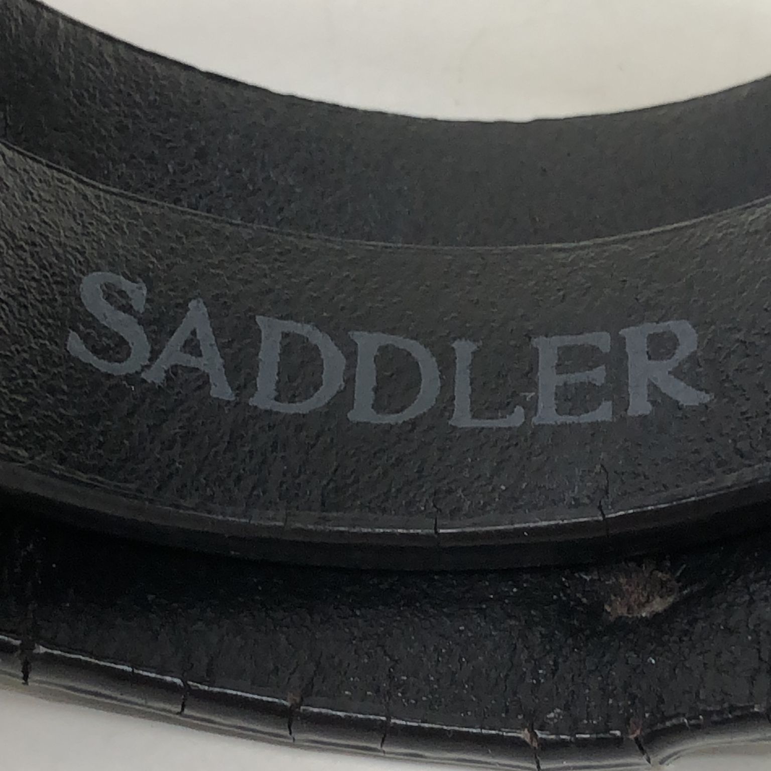 Saddler