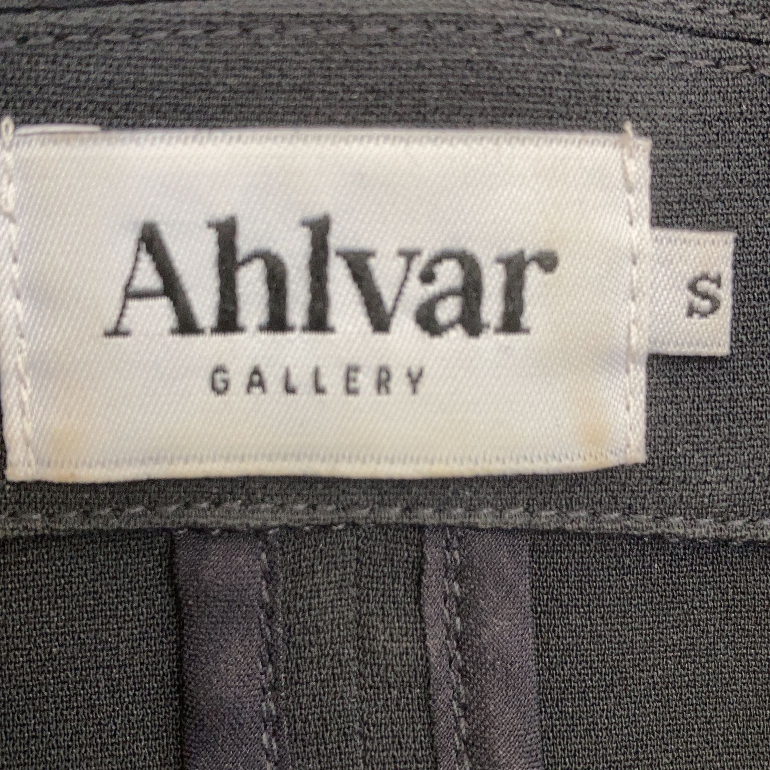 Ahlvar Gallery