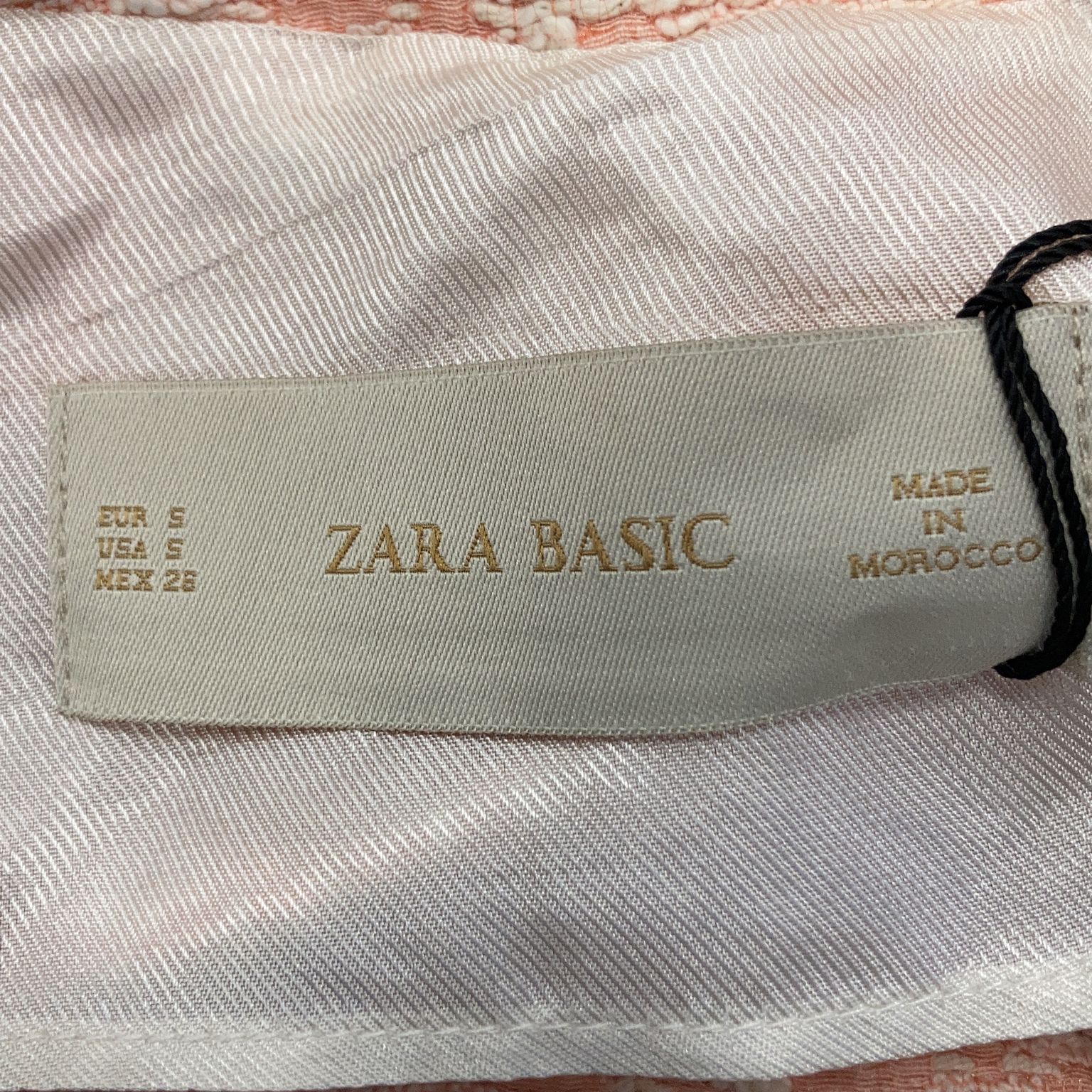 Zara Basic