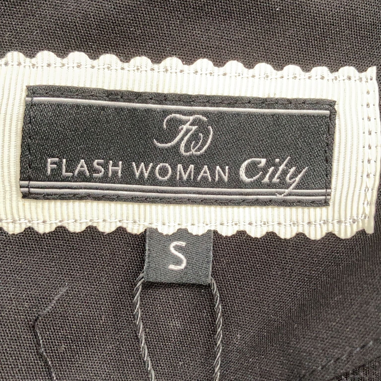 Flash Woman City