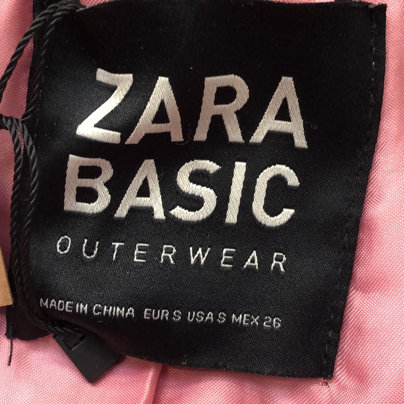 Zara Basic