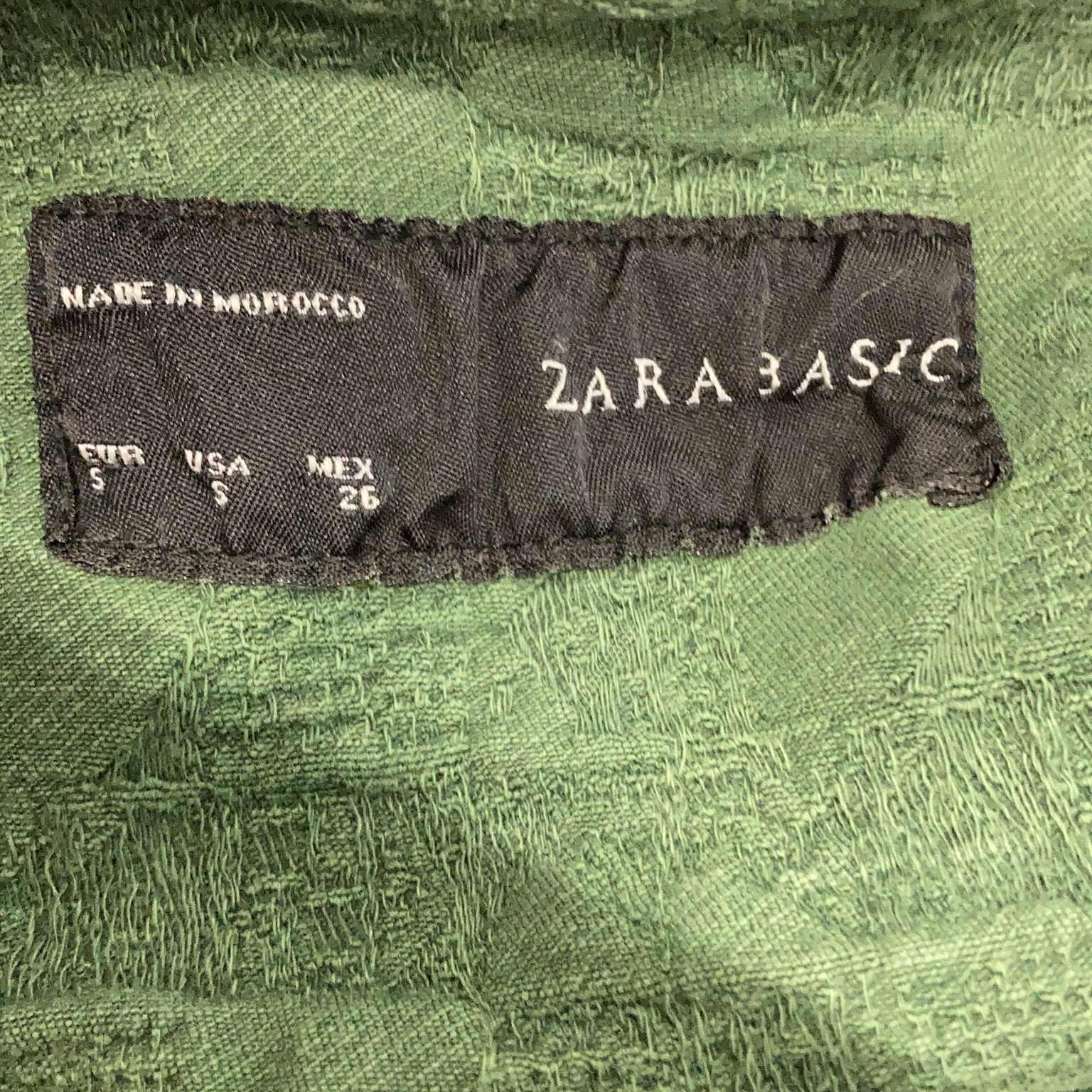 Zara Basic