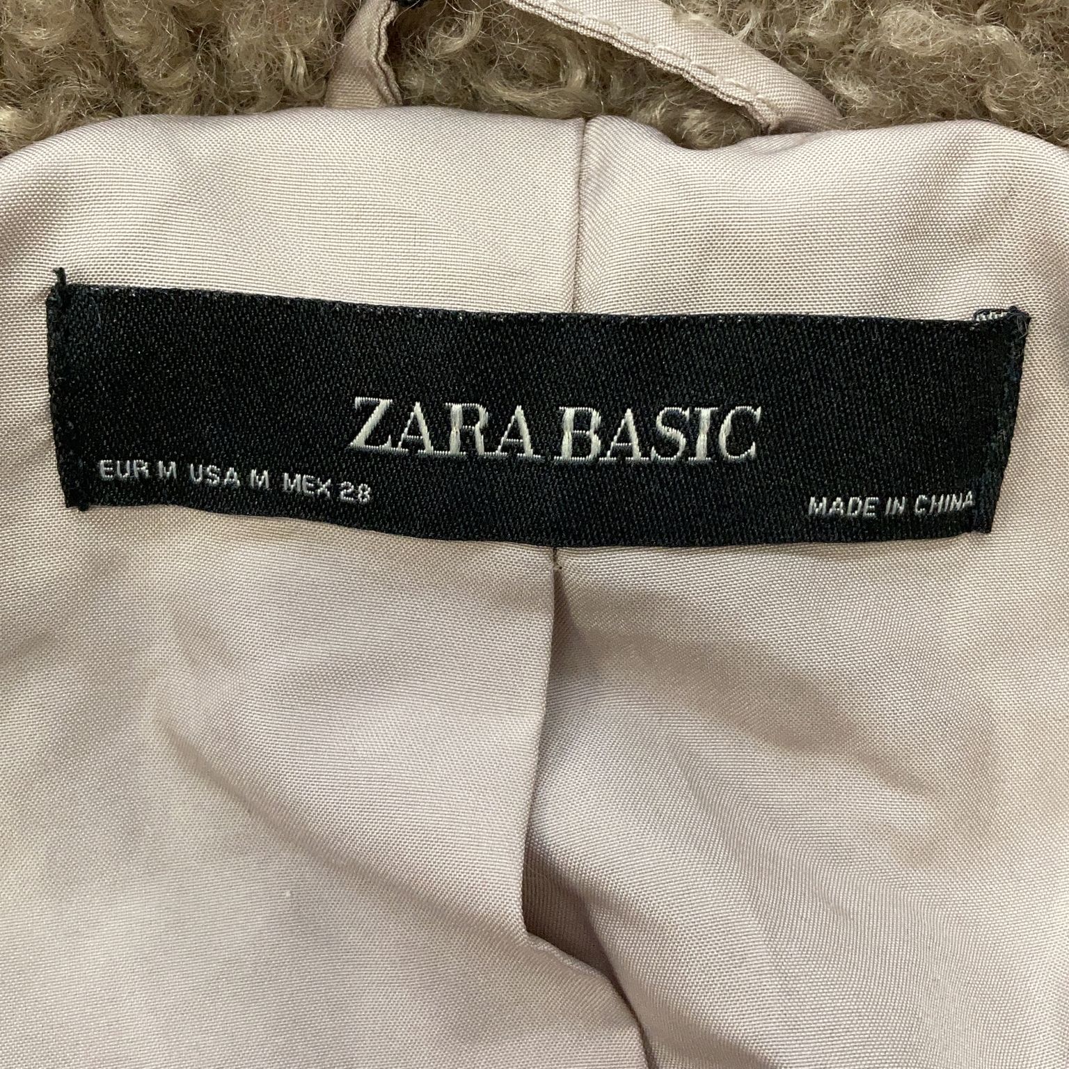 Zara Basic