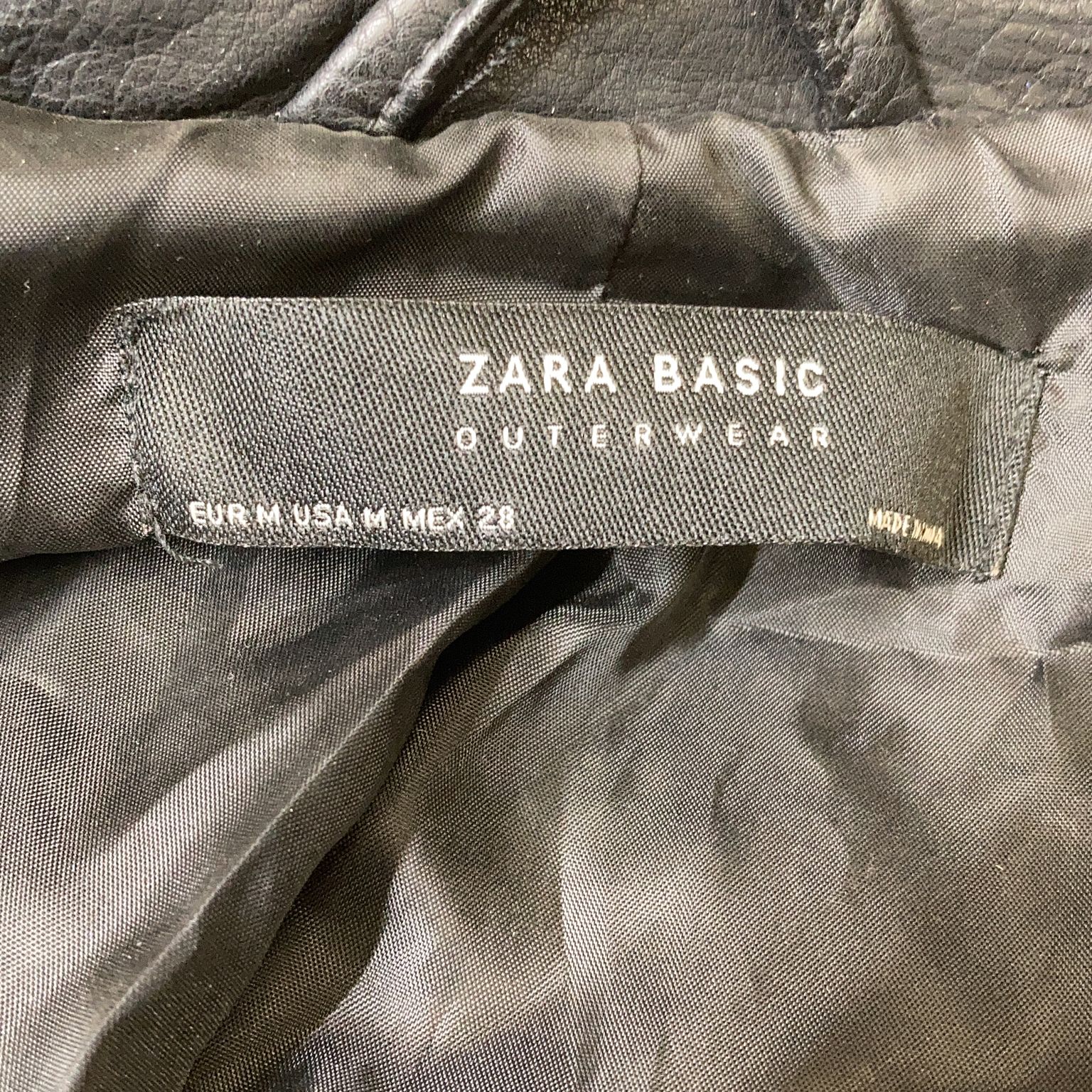 Zara Basic