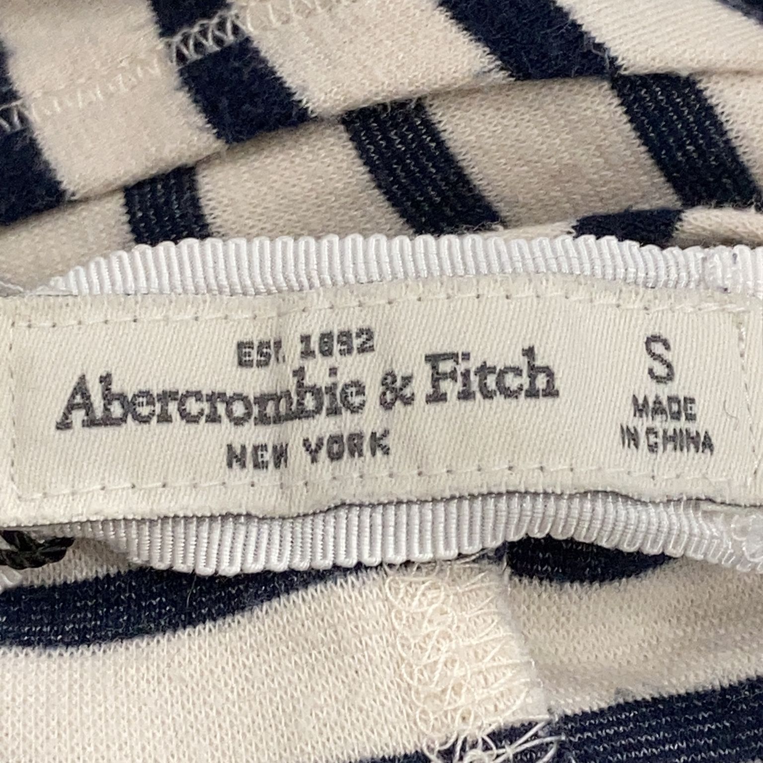 Abercrombie  Fitch