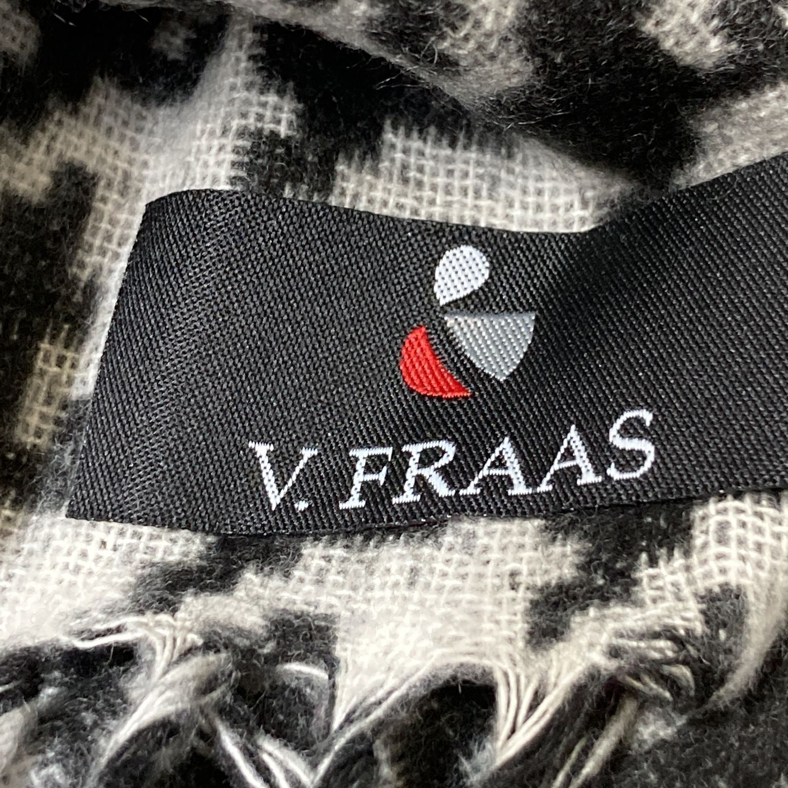 V.FRAAS