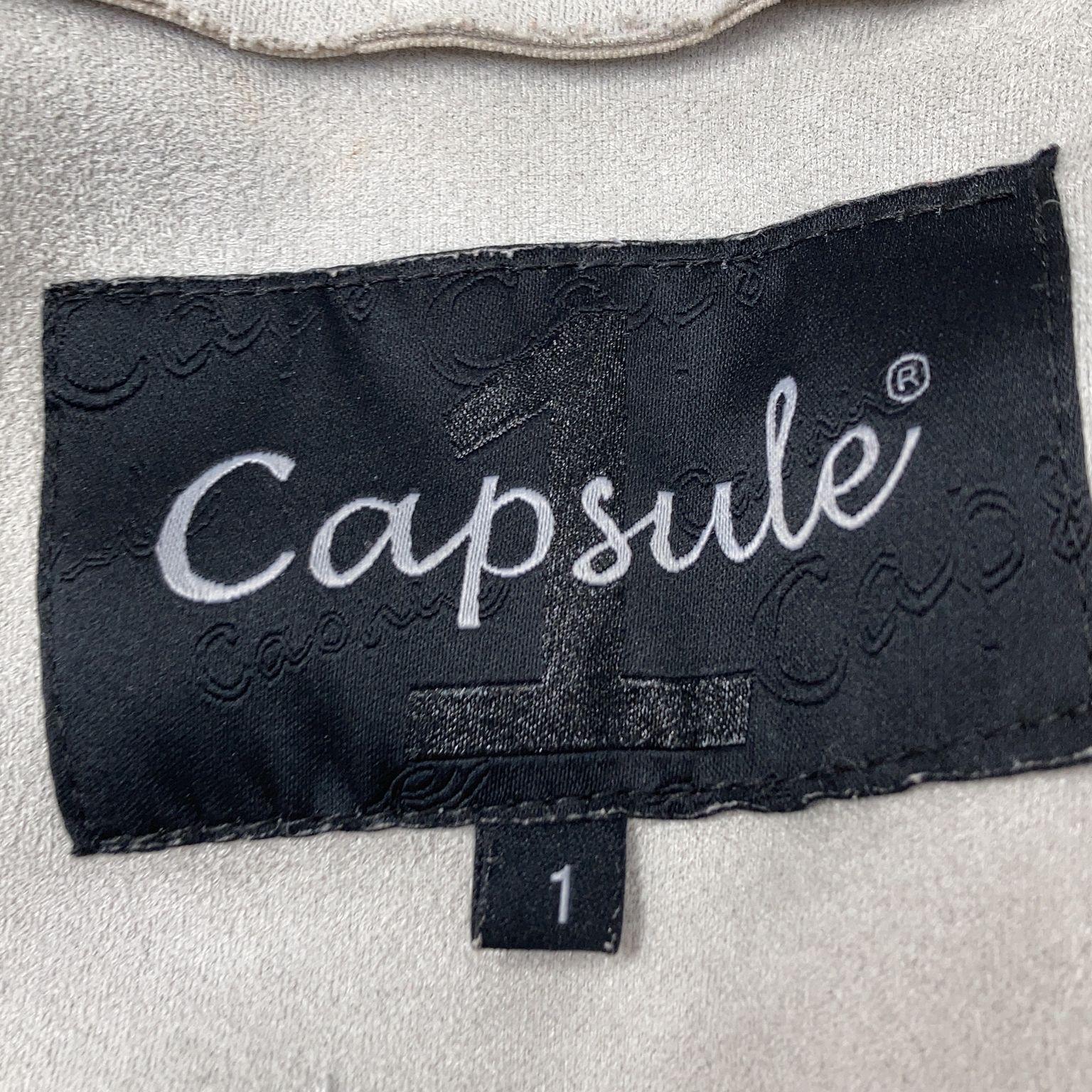 Capsule