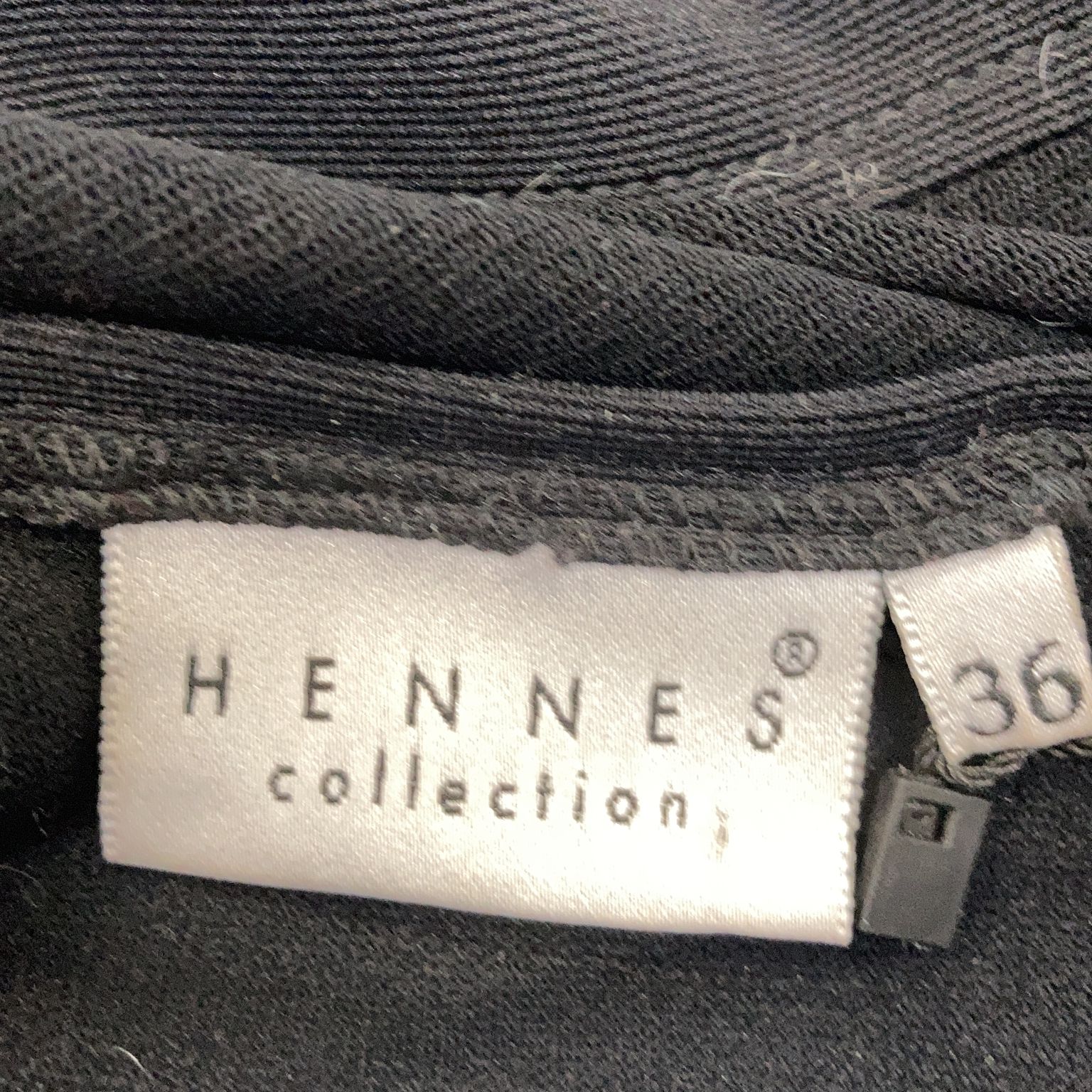 Hennes Collection