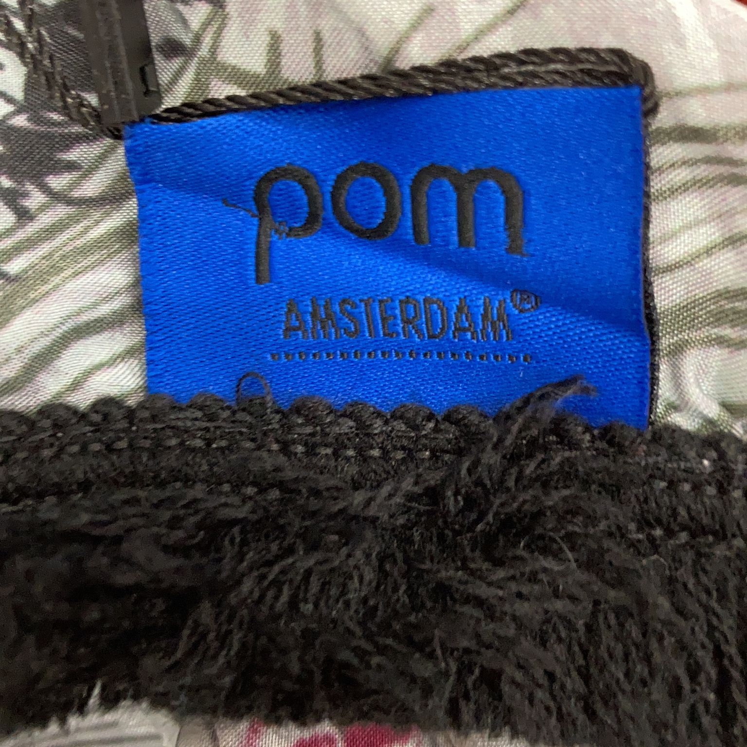 POM