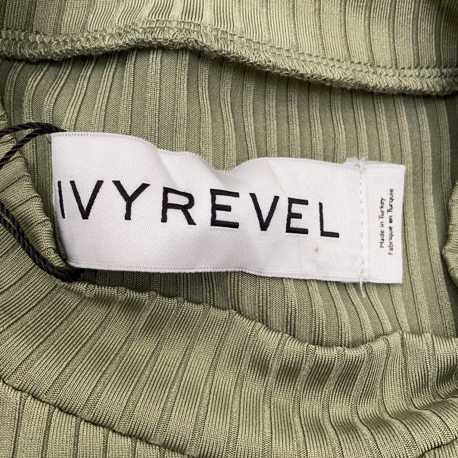 Ivyrevel