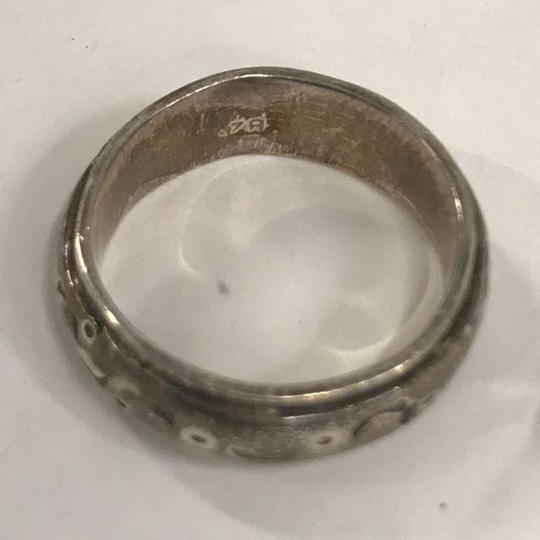 Ring